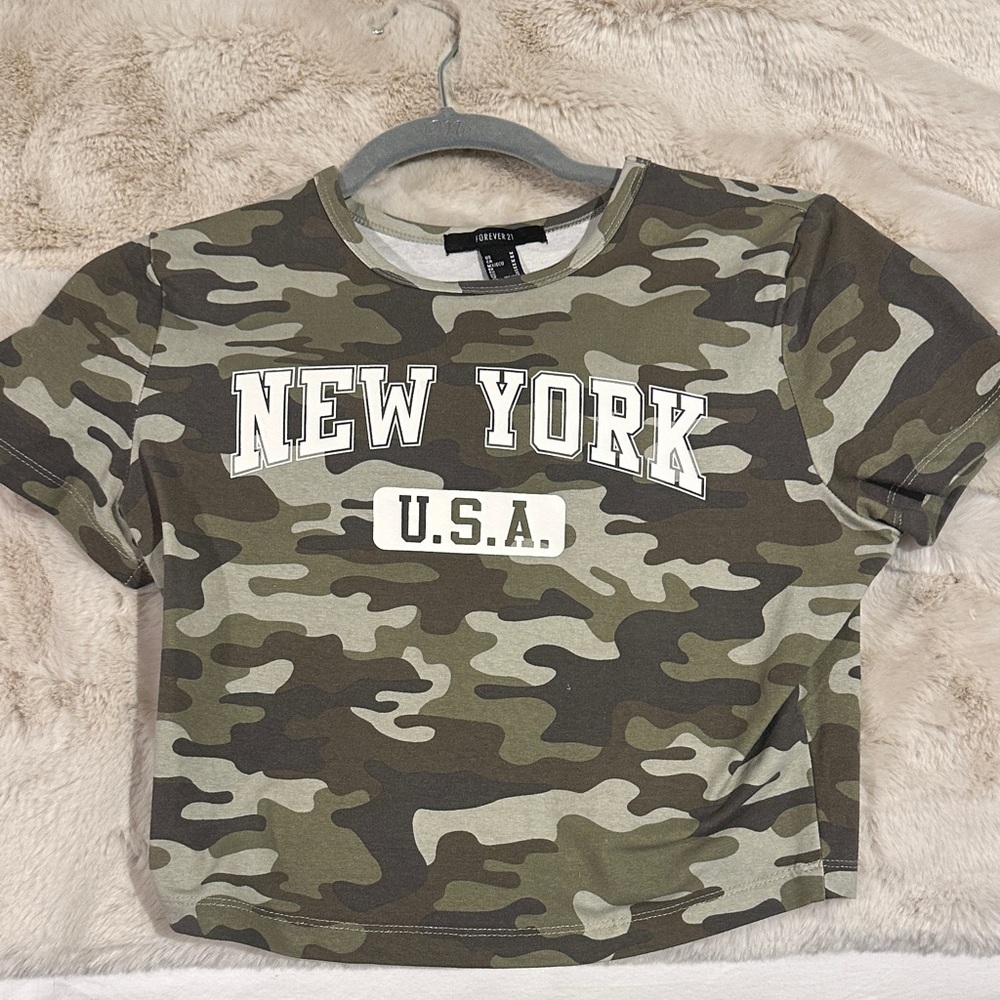Forever 21 Camouflage Tee